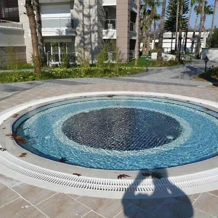 Spacious Luxury Living On Magnificent Gated Tropicana , Overlooks The Comm Side